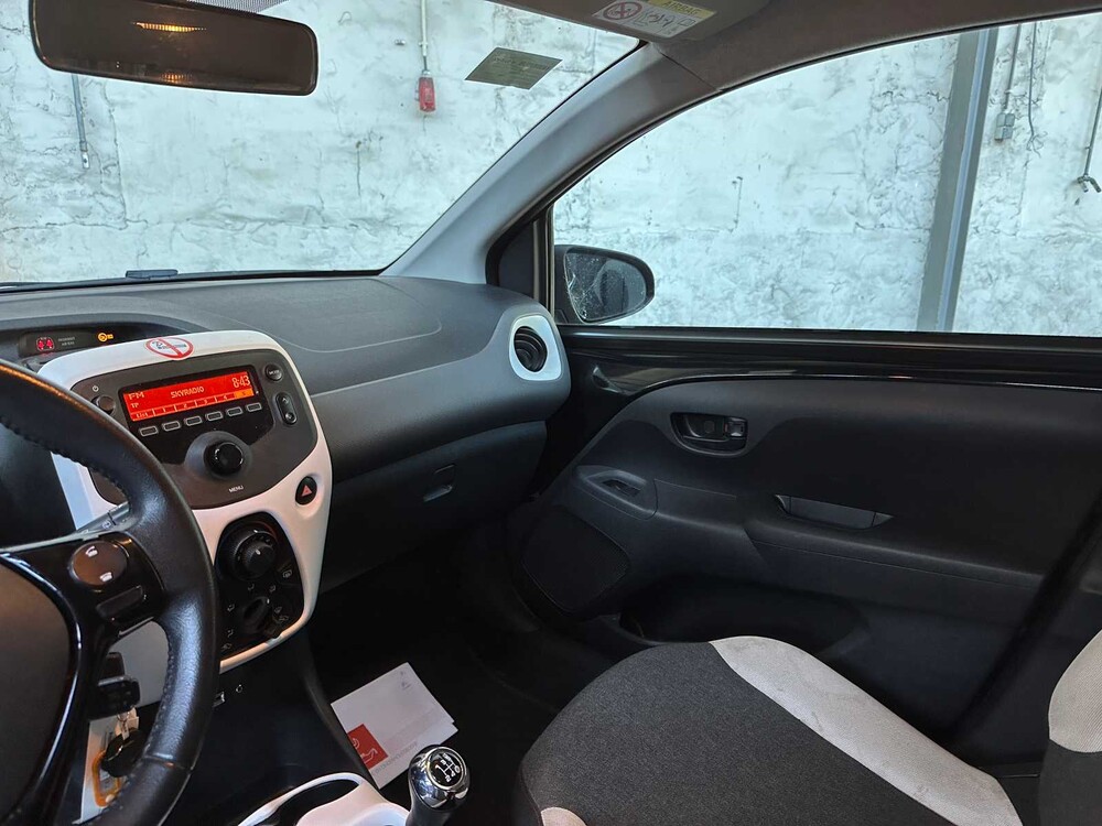 Citroen C1 1.0 VTi Feel 72hp 2020, H-012-PZ