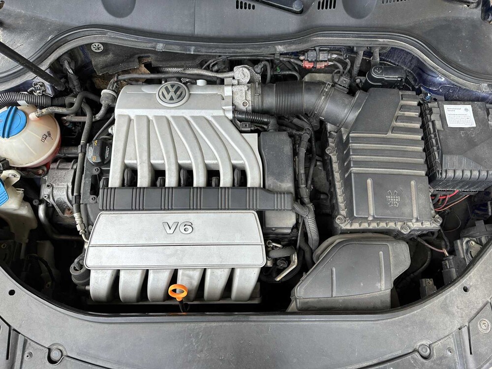 Volkswagen Passat Variant 3.2 V6 Highl. Bns 4M 250hp 2007, 79-XF-VS