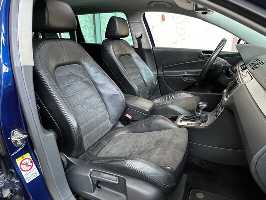 Volkswagen Passat Variant 3.2 V6 Highl. Bns 4M 250pk 2007, 79-XF-VS