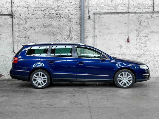 Volkswagen Passat Variant 3.2 V6 Highl. Bns 4M 250pk 2007, 79-XF-VS