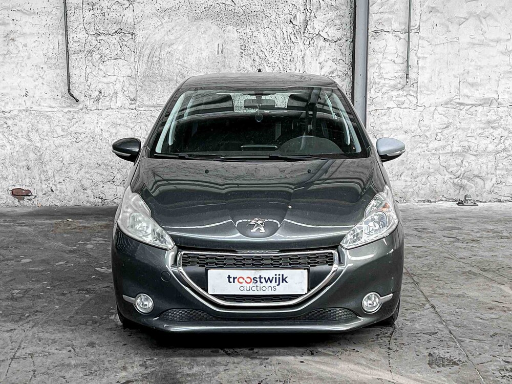 Peugeot 208 1.2 VTi Blue Lease 82hp 2012, 29-XTP-8