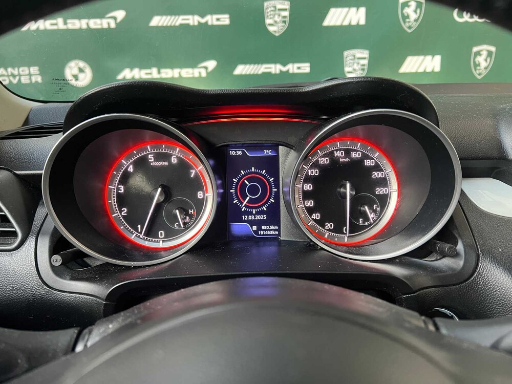 Suzuki Swift 1.2 Style Smart Hybr 90hp 2020, H-005-RR