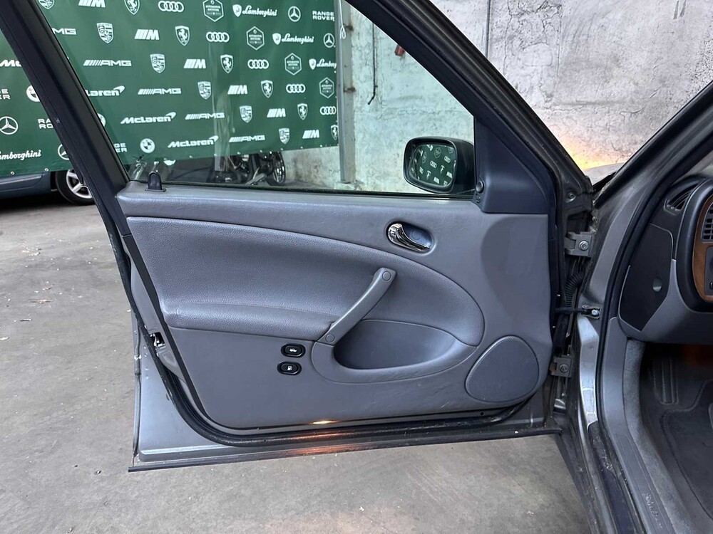 Saab 9-5 Estate 2.3t Vector 185hp 2003, 45-NJ-VD