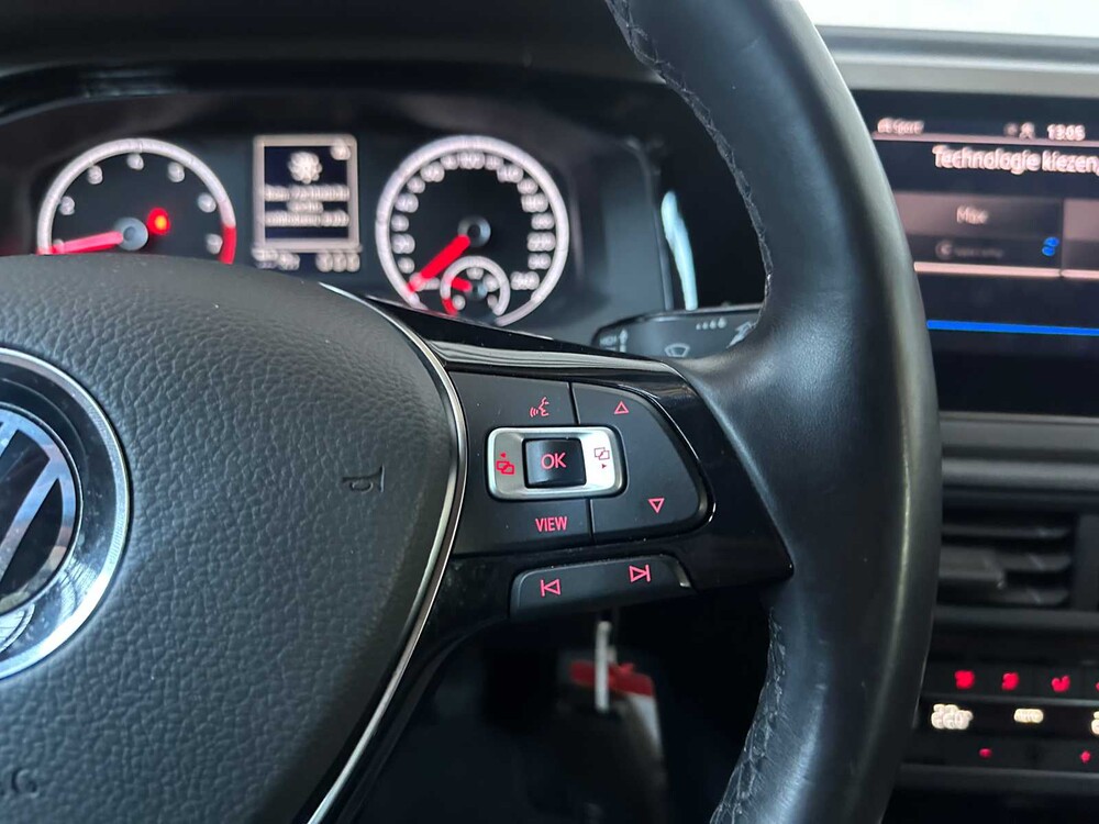 Volkswagen Polo 1.0 TSI Comf.l. Bus. 95hp 2021, K-545-VJ