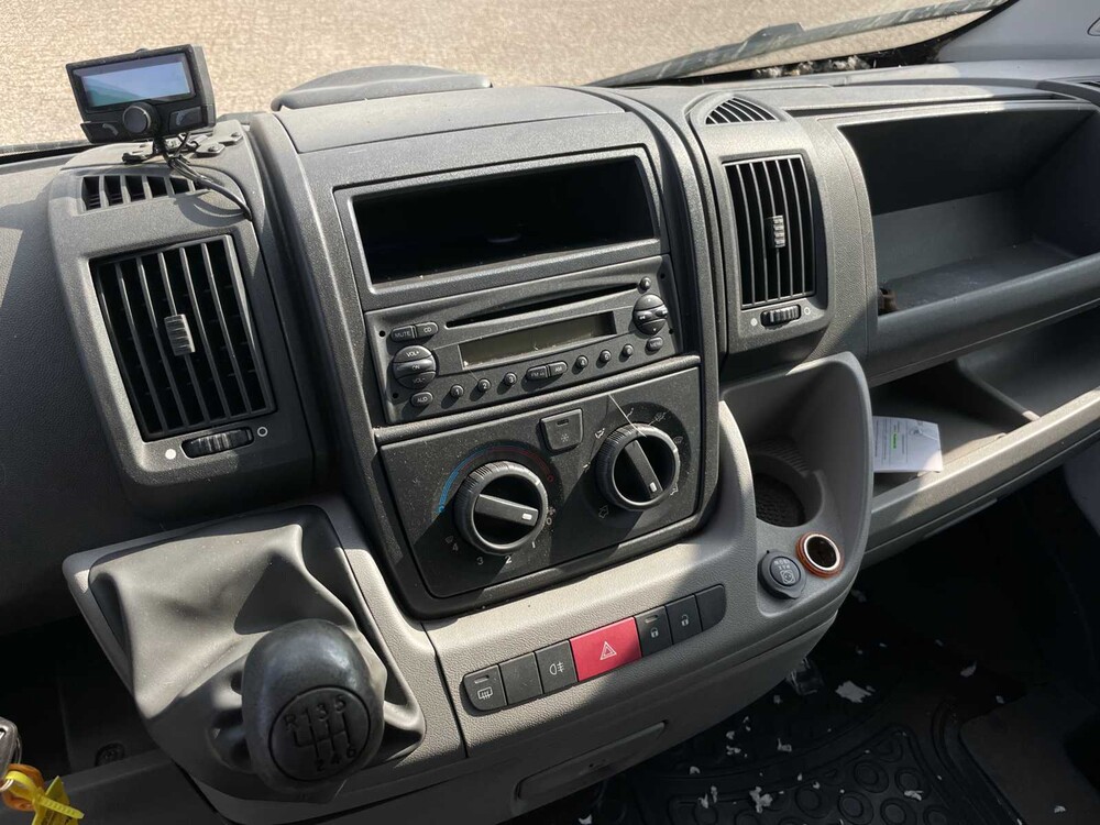 Citroen Jumper 30 3.0 HDI L1H1 158hp 2008, 91-VVS-3 Commercial Vehicle Yougtimer