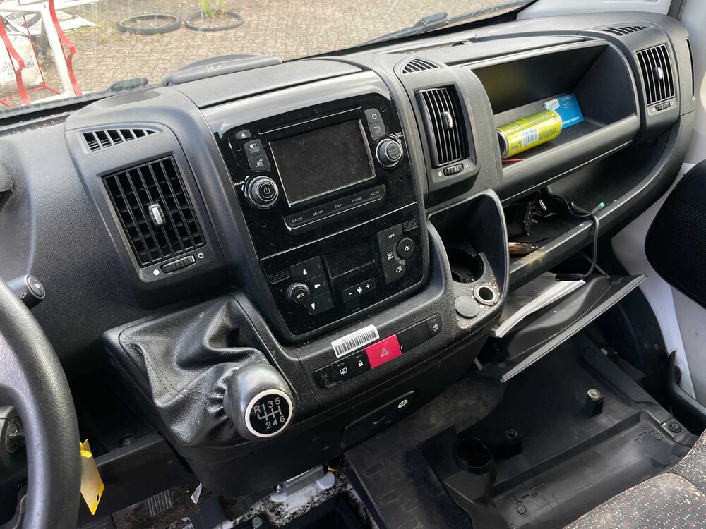 Citroen Jumper 35 2.2 HDI L4H2 Zw. 150hp 2016, V-002-FN