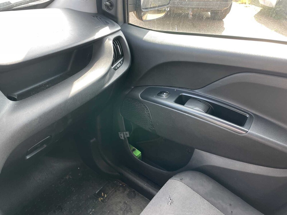 Fiat Doblò Cargo 1.6 MJ L2H1 105hp 2018, V-119-SX