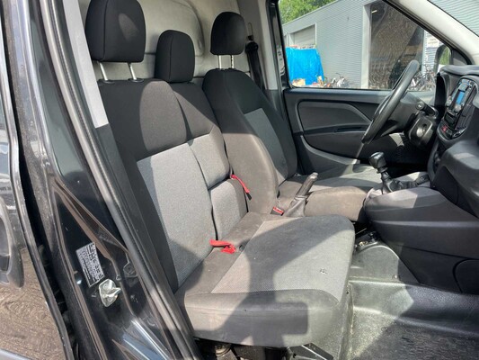 Fiat Doblò Cargo 1.6 MJ L2H1 105pk 2018, V-119-SX