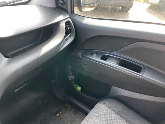 Fiat Doblò Cargo 1.6 MJ L2H1 105pk 2018, V-119-SX