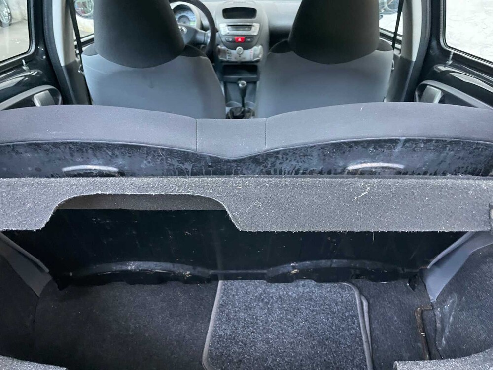 Toyota Aygo 1.0-12V Access 68hp 2010, 55-LNZ-4