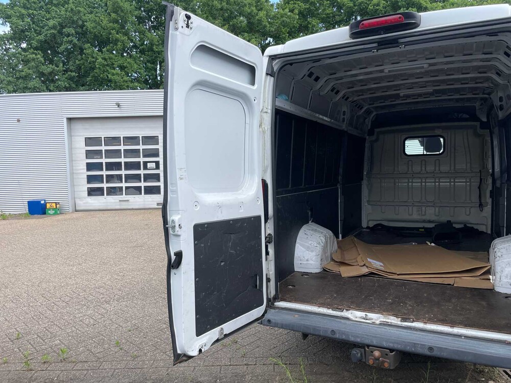 Fiat Ducato 35 2.3 MJ L4H2 177hp 2017, V-918-FS