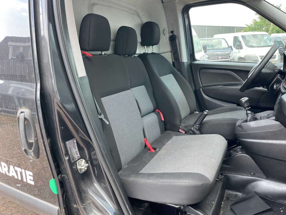 Fiat Doblò Cargo 1.6 MJ L2H1 105hp 2018, V-116-SX