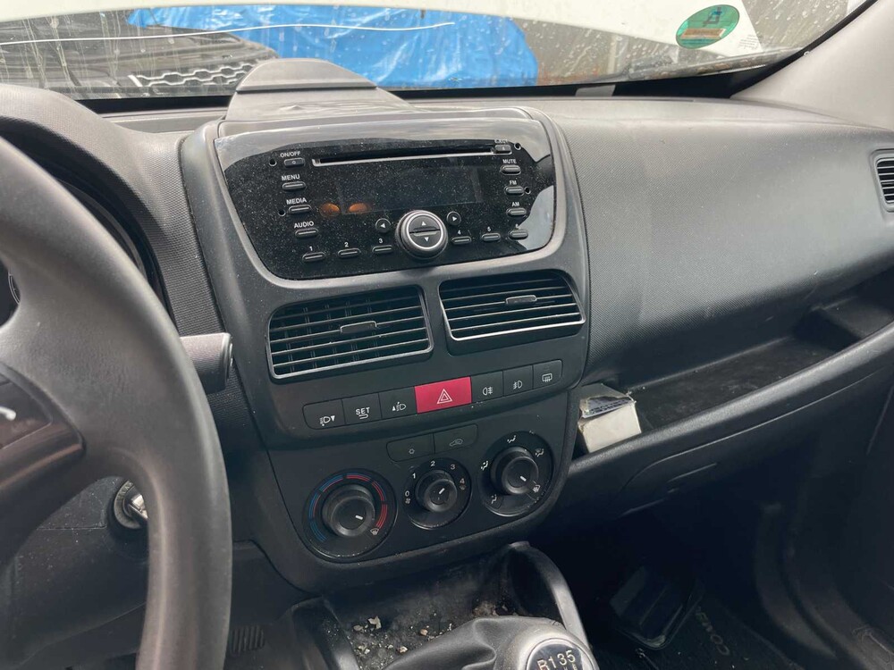 Opel Combo 1.6 CDTi L2H1 Sport 105hp 2017, V-105-GG