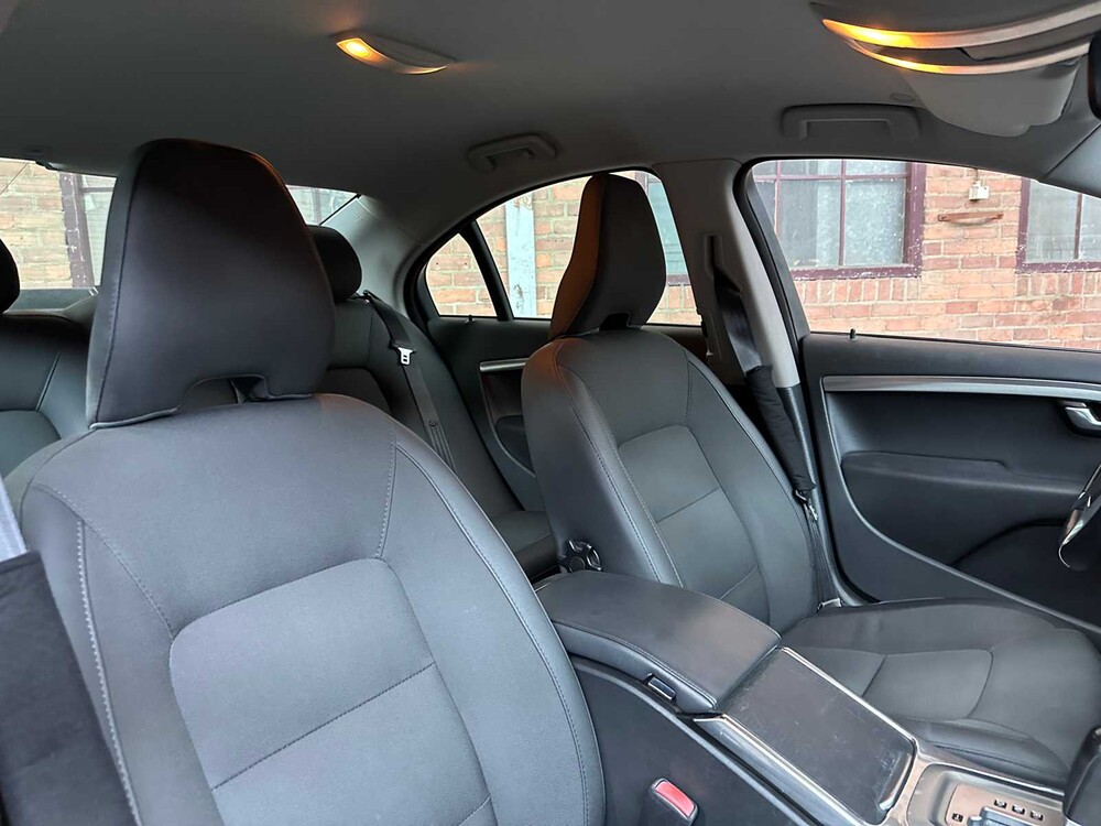 Volvo S80 1.6 T4 Kinetic 179hp 2011, 90-SJP-1