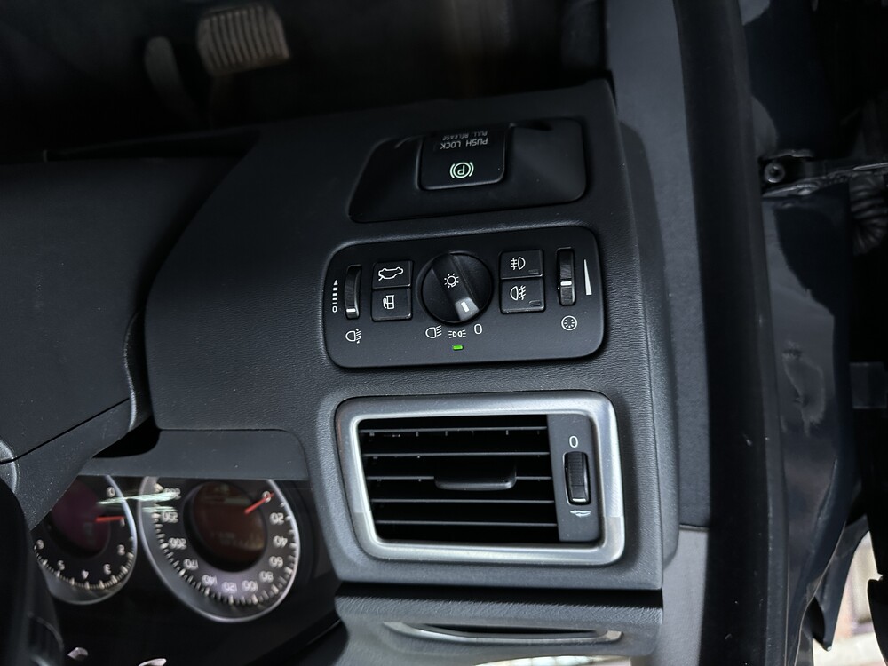 Volvo S80 1.6 T4 Kinetic 179hp 2011, 90-SJP-1