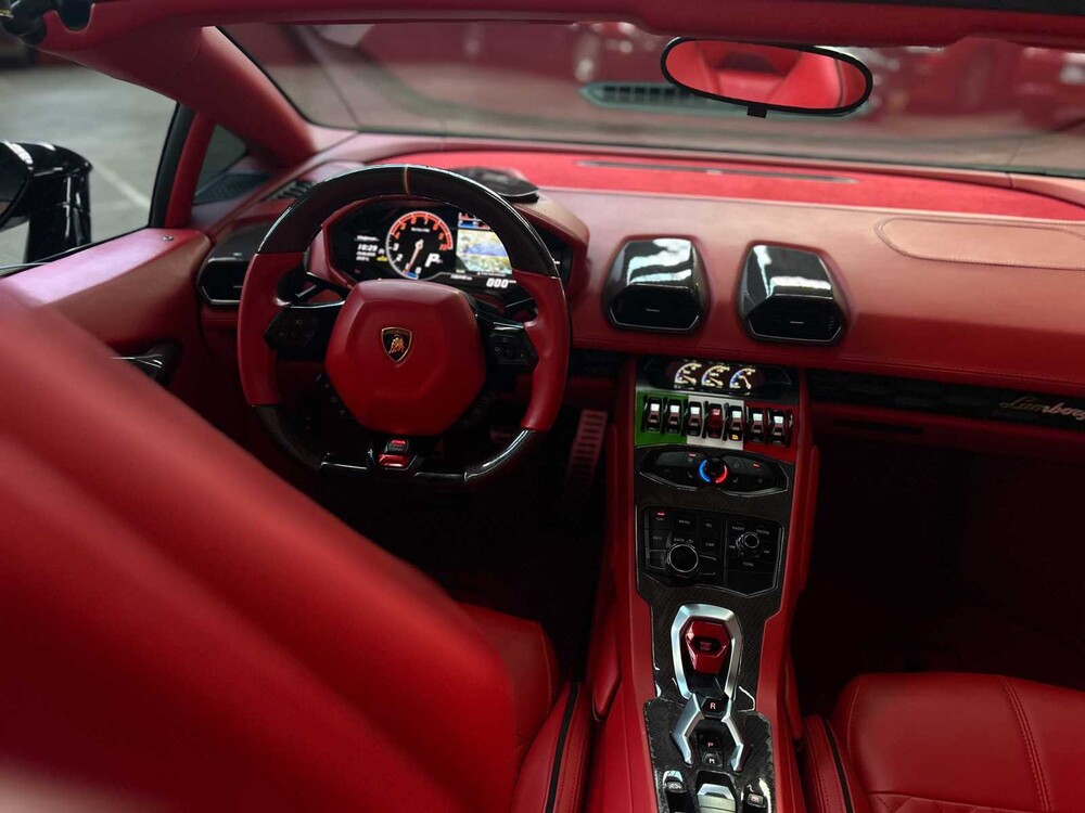 Lamborghini Huracan Spyder 5.2L V10 LP610-4 610pk 2016