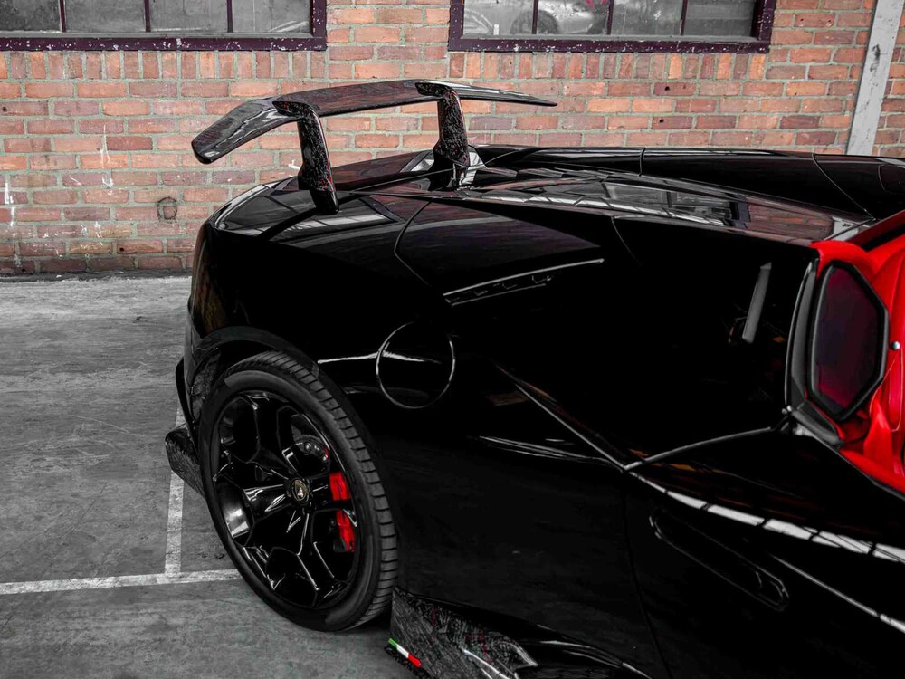 Lamborghini Huracan Spyder 5.2L V10 LP610-4 610pk 2016