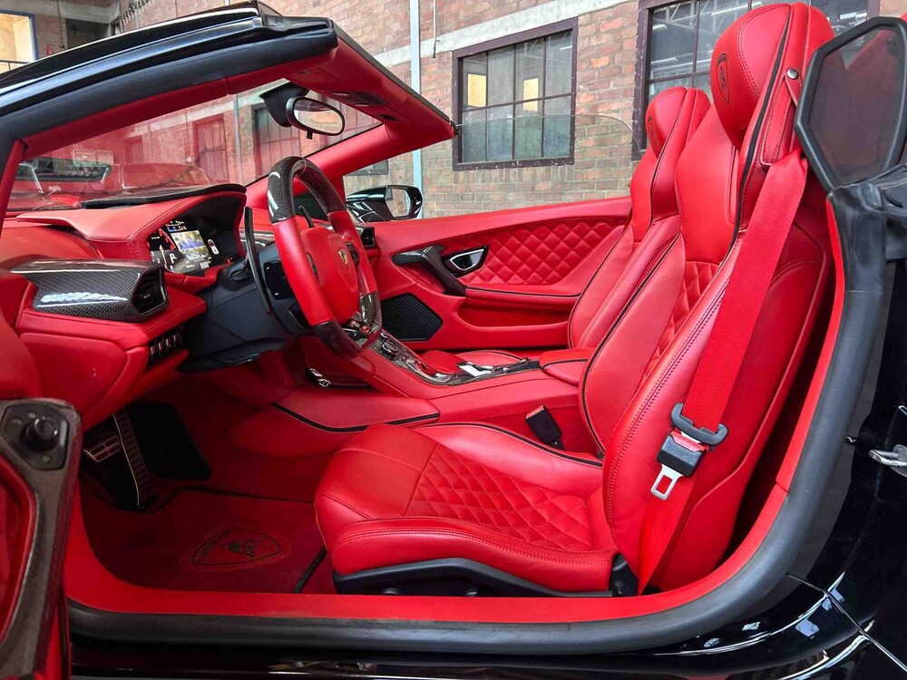 Lamborghini Huracan Spyder 5.2L V10 LP610-4 610pk 2016