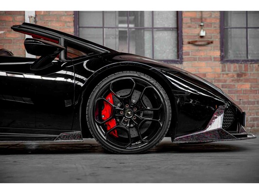 Lamborghini Huracan Spyder 5.2L V10 LP610-4 610PS 2016