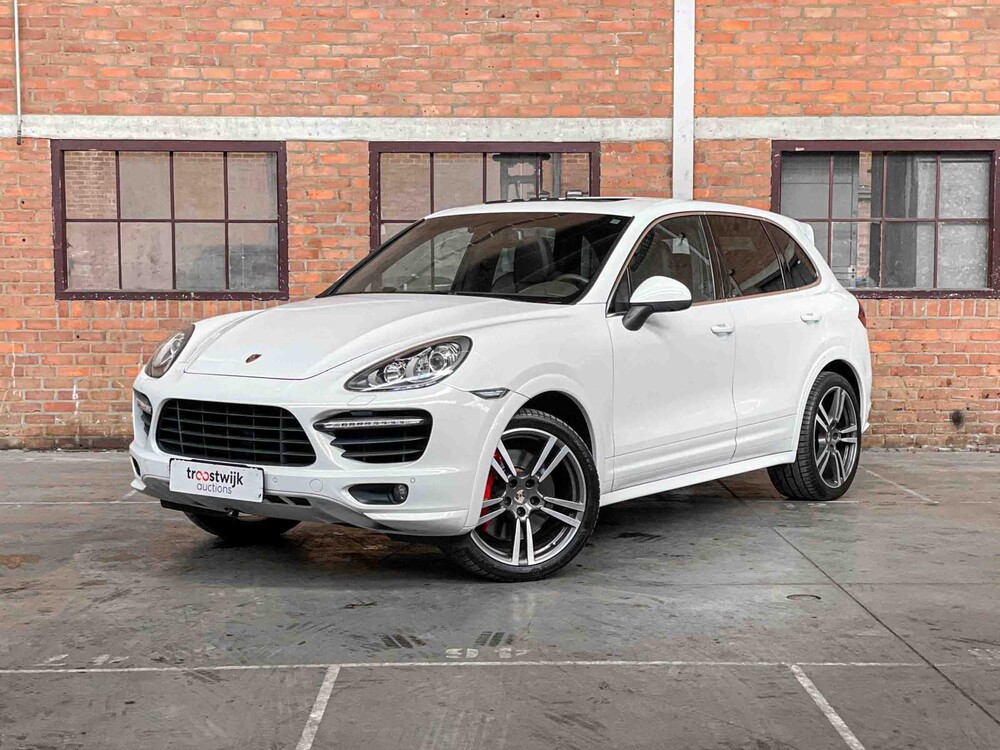 Porsche Cayenne Turbo 4.8 V8 500pk 2013 GTS pakket