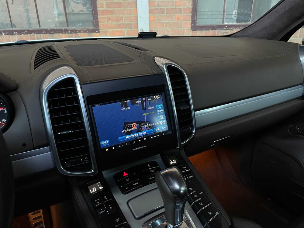 Porsche Cayenne Turbo 4.8 V8 500pk 2013 GTS pakket