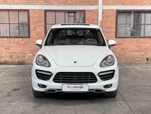 Porsche Cayenne Turbo 4.8 V8 500PS 2013 GTS Paket