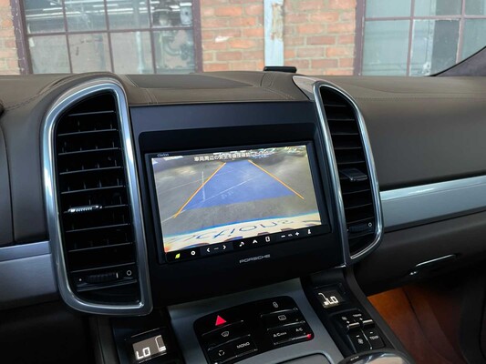 Porsche Cayenne Turbo 4.8 V8 500PS 2013 GTS Paket