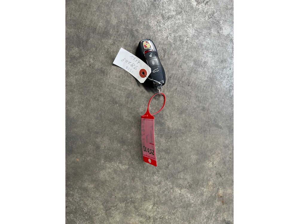 Porsche Cayenne Turbo 4.8 V8 500pk 2012