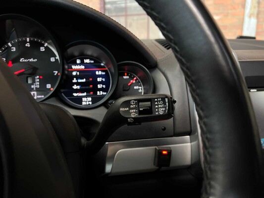 Porsche Cayenne Turbo 4.8 V8 500PS 2012