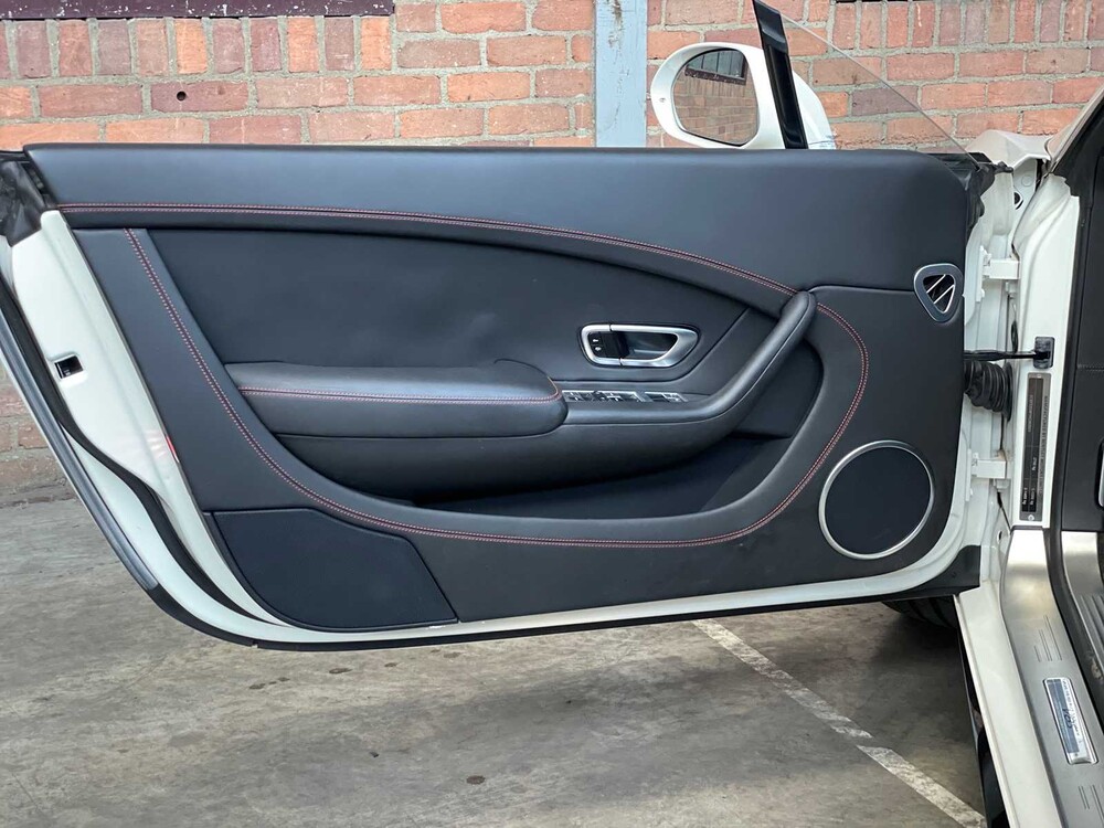 Bentley Continental GT V8S 4.0 V8 528pk 2018