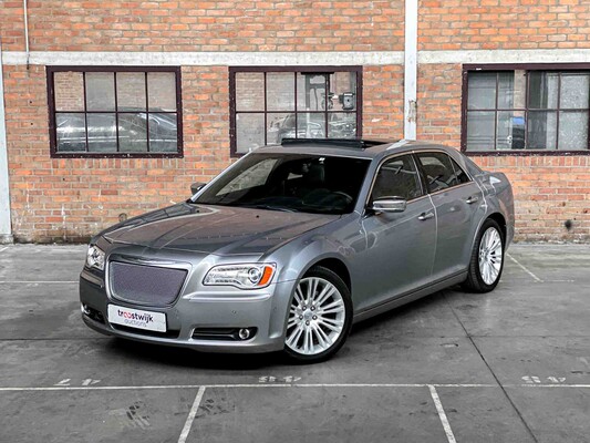 Chrysler 300C LD Hemi Facelift 5.7 V8 367PS 2014