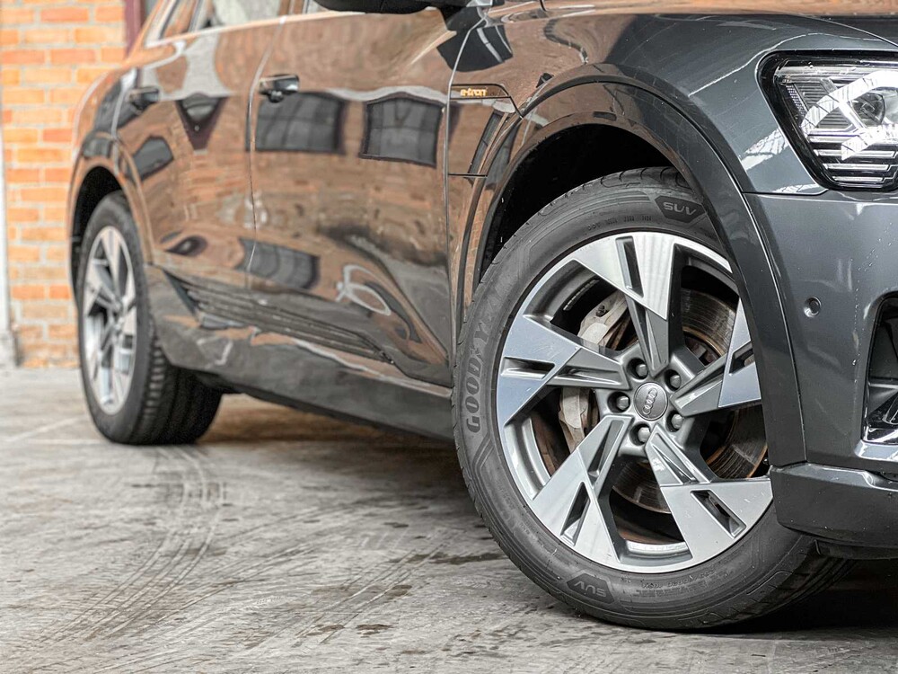 Audi e-tron 50 Quattro Launch Edition Plus 71 kWh 313pk 2019 (Origineel-NL), H-889-DB