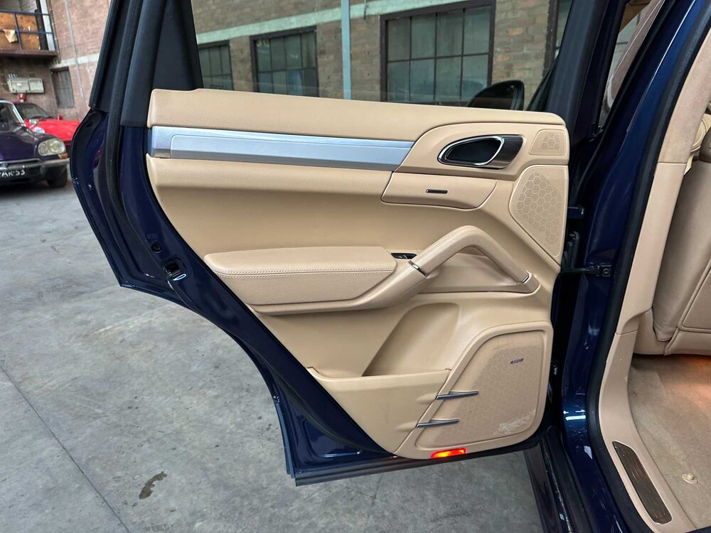 Porsche Cayenne GTS 4.8 V8 420pk 2013