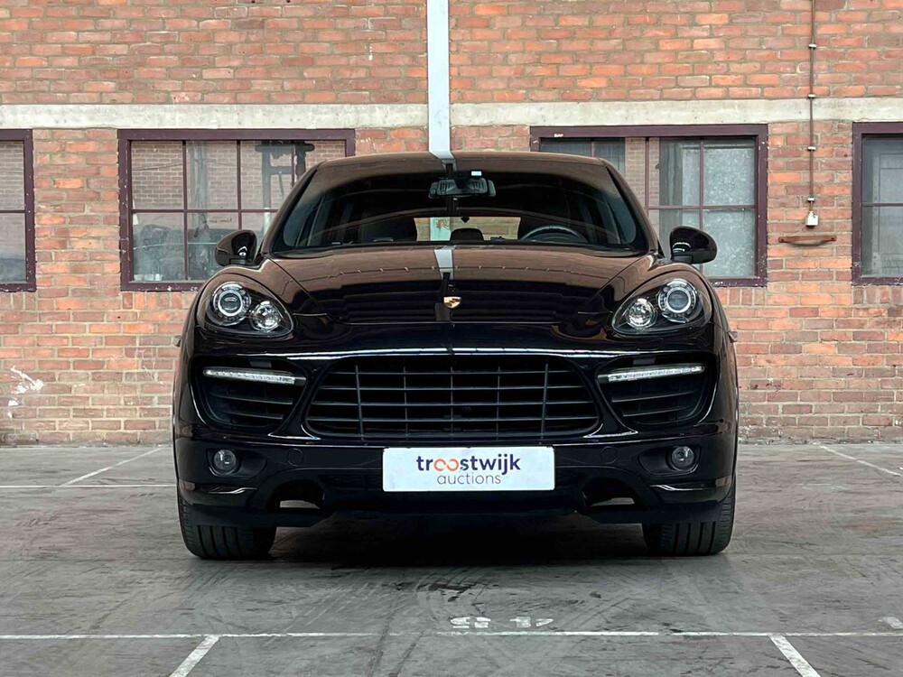 Porsche Cayenne GTS 4.8 V8 420pk 2014