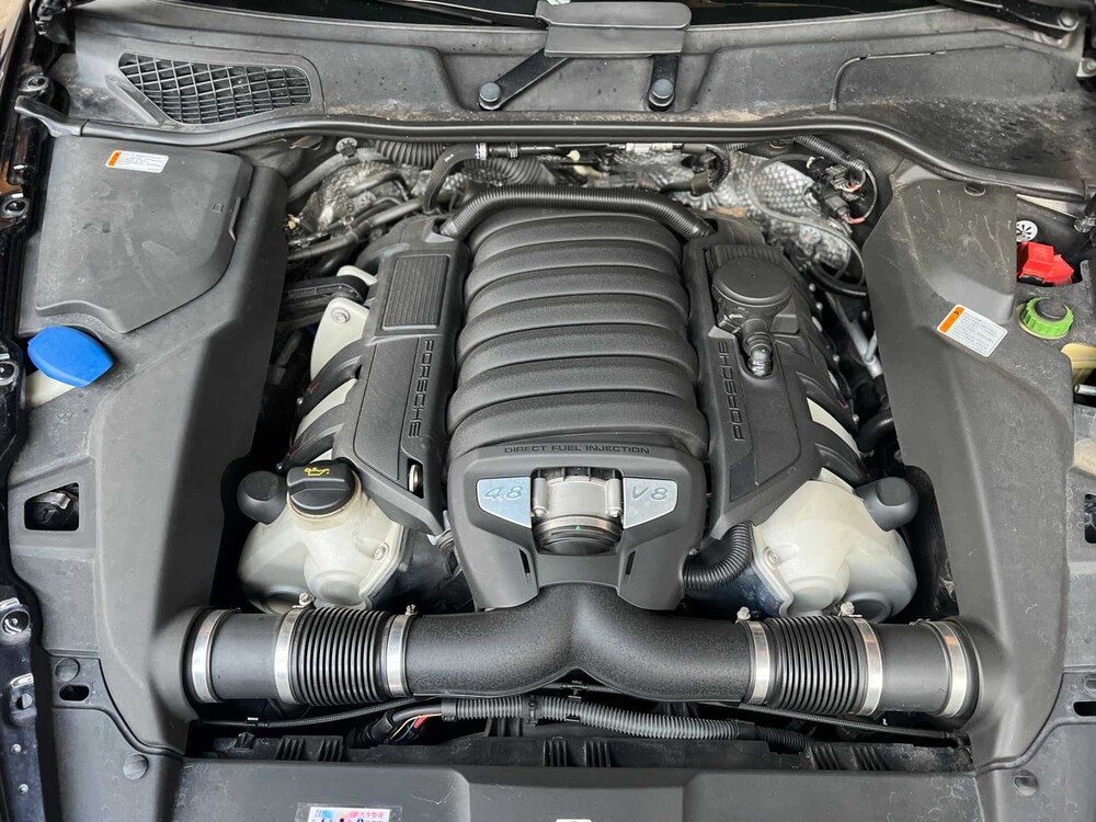 Porsche Cayenne GTS 4.8 V8 420pk 2014