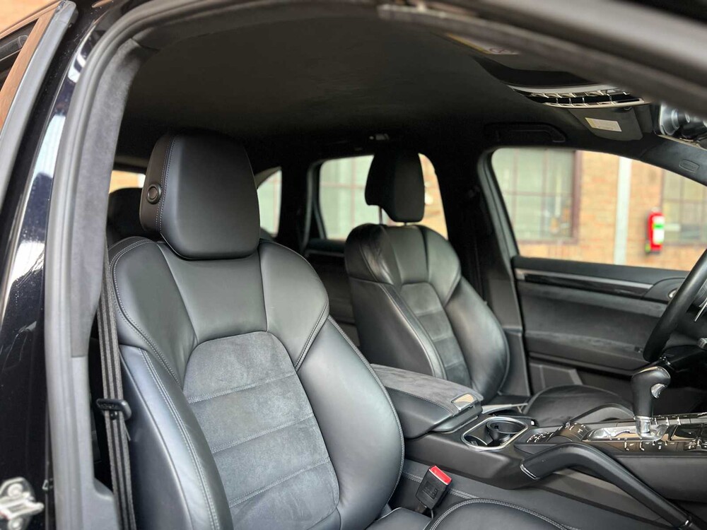 Porsche Cayenne GTS 4.8 V8 420pk 2014