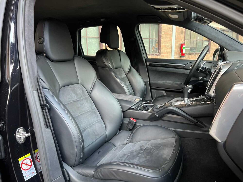 Porsche Cayenne GTS 4.8 V8 420pk 2014