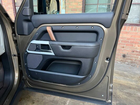 Land Rover Defender HSE 110 241PS 2020, H-341-ZV