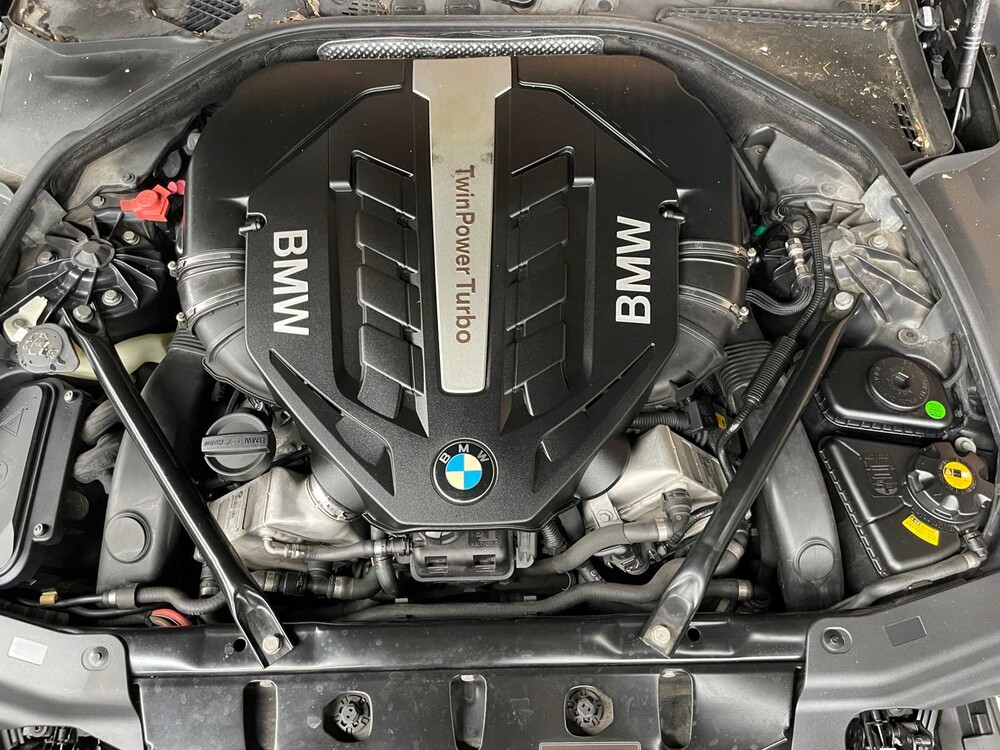 BMW 650i Coupé M-Sport 4.4 V8 450pk 2012 6-serie