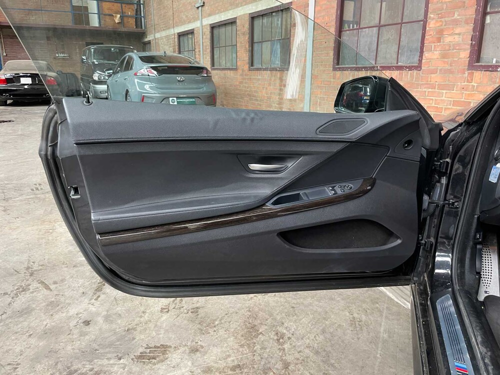 BMW 650i Coupé M-Sport 4.4 V8 450pk 2012 6-serie