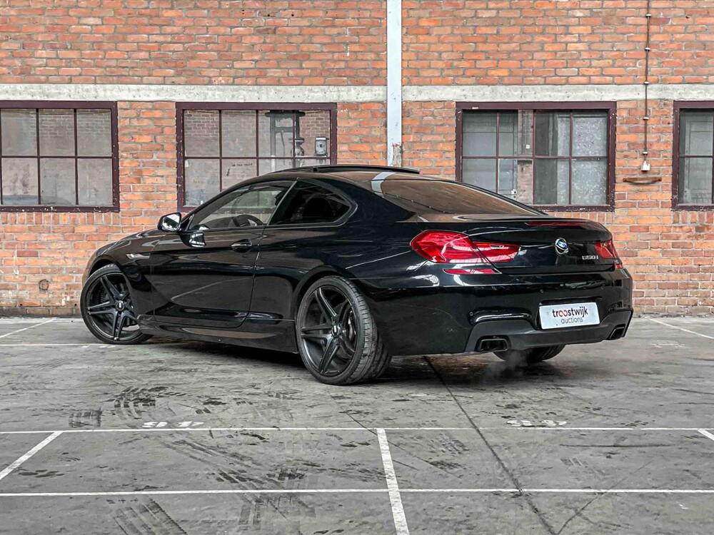 BMW 650i Coupé M-Sport 4.4 V8 450pk 2012 6-serie