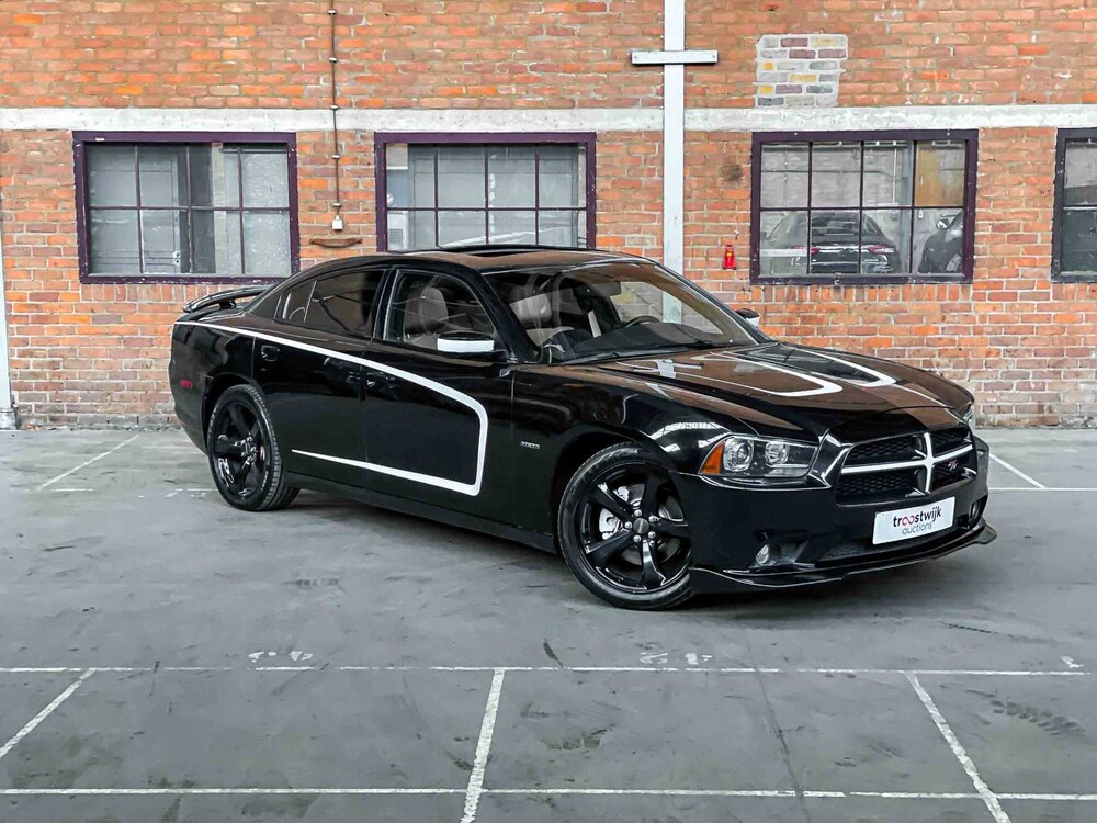 Dodge Charger RT HEMI 5.7 V8 375pk 2013