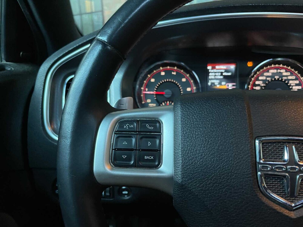 Dodge Charger RT HEMI 5.7 V8 375pk 2013