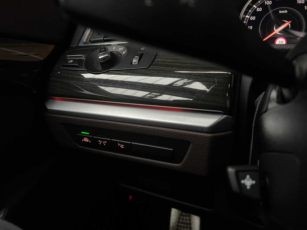 BMW 550xi Gran Turismo M-Sport High Executive 4.4 V8 F07 449pk 2014 5-serie, 3-SXD-67