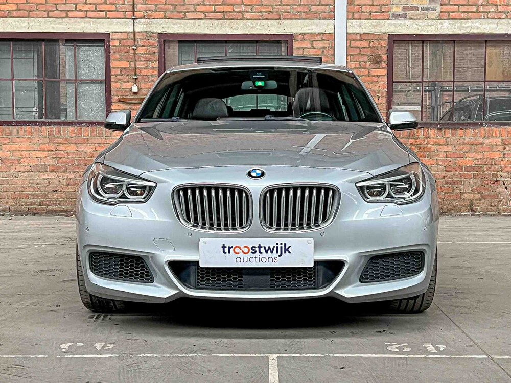 BMW 550xi Gran Turismo M-Sport High Executive 4.4 V8 F07 449pk 2014 5-serie, 3-SXD-67