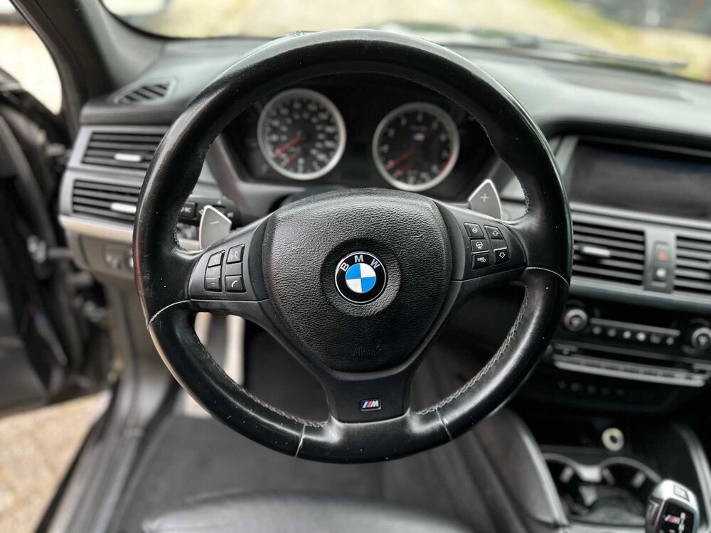 BMW X6M 4.4 V8 E71 565pk 2014