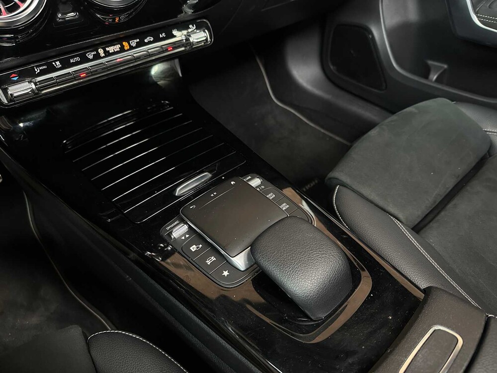 Mercedes-Benz A250 e AMG Business Solution 160pk 2021 A-Klasse, Z-927-LS