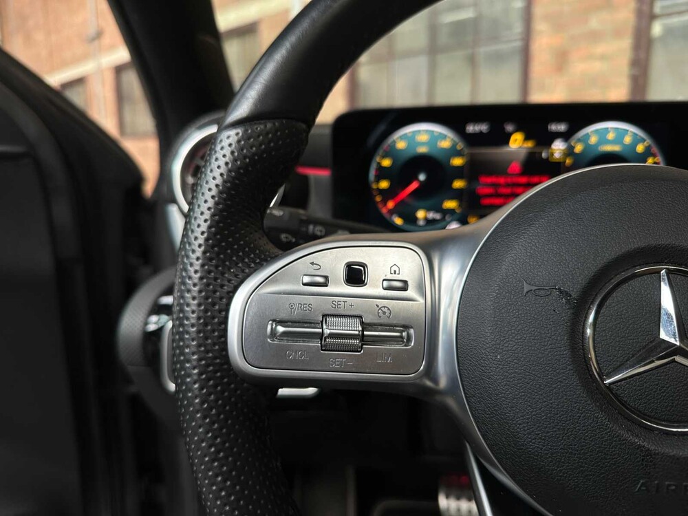 Mercedes-Benz A250 e AMG Business Solution 160pk 2021 A-Klasse, Z-927-LS