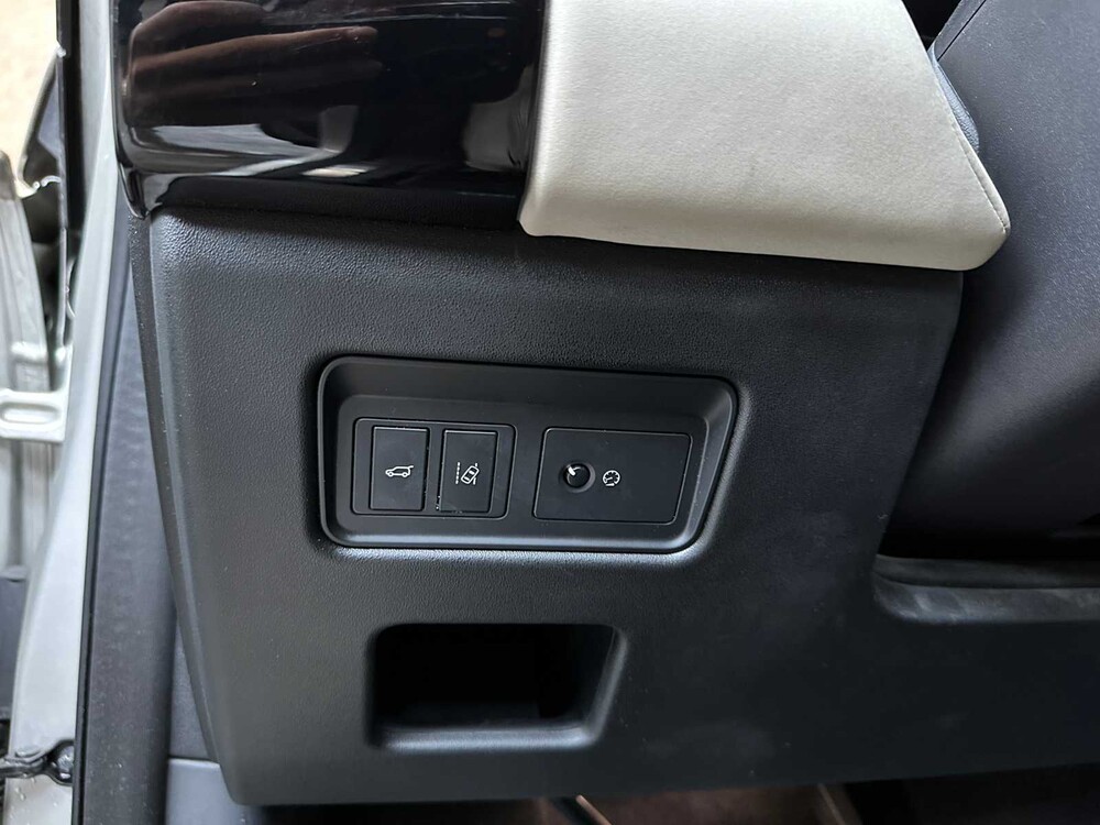 Land Rover Discovery 2.0 Sd4 HSE Luxury 7p 241pk 2017, TS-094-R