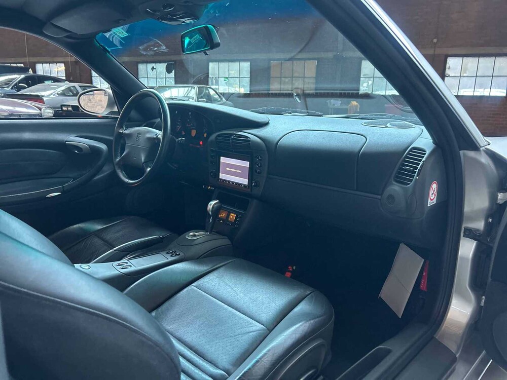 Porsche 911 996 Carrera 3.4 300pk 1999 -Youngtimer-